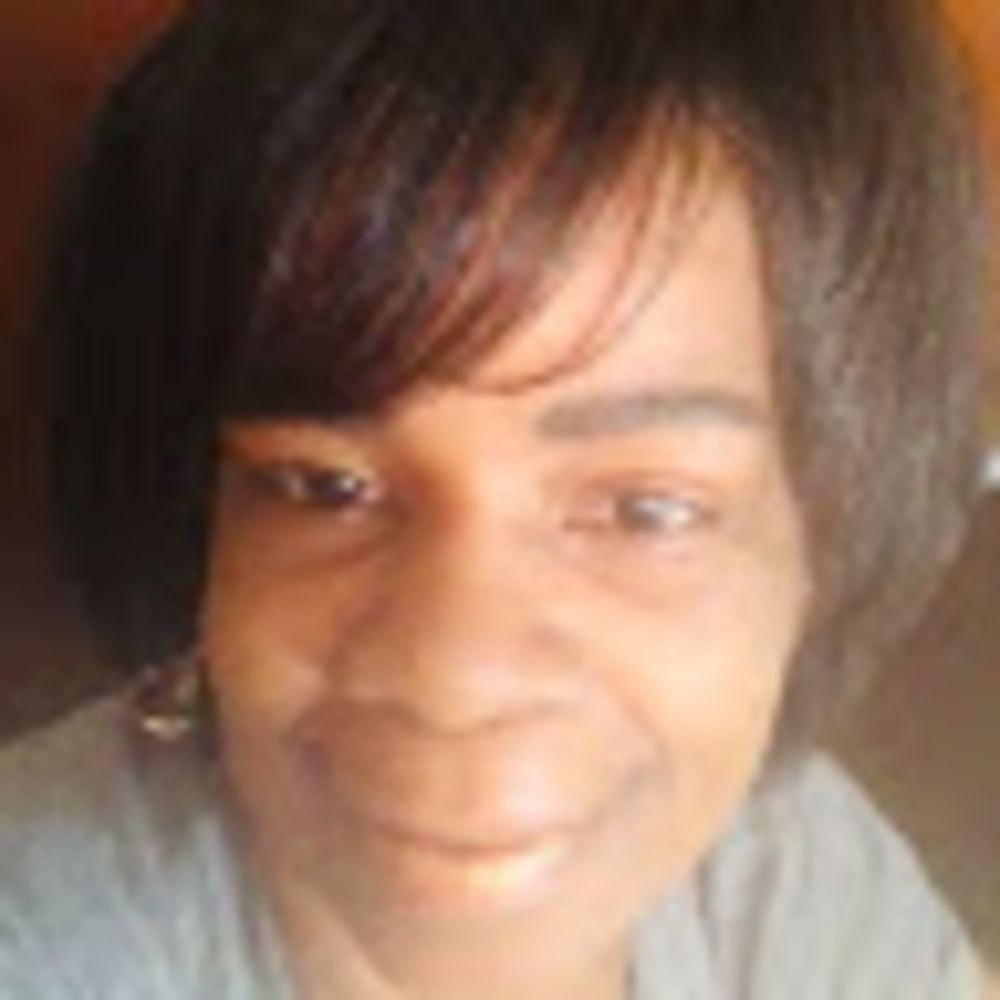 Meet your Posher, Latonya